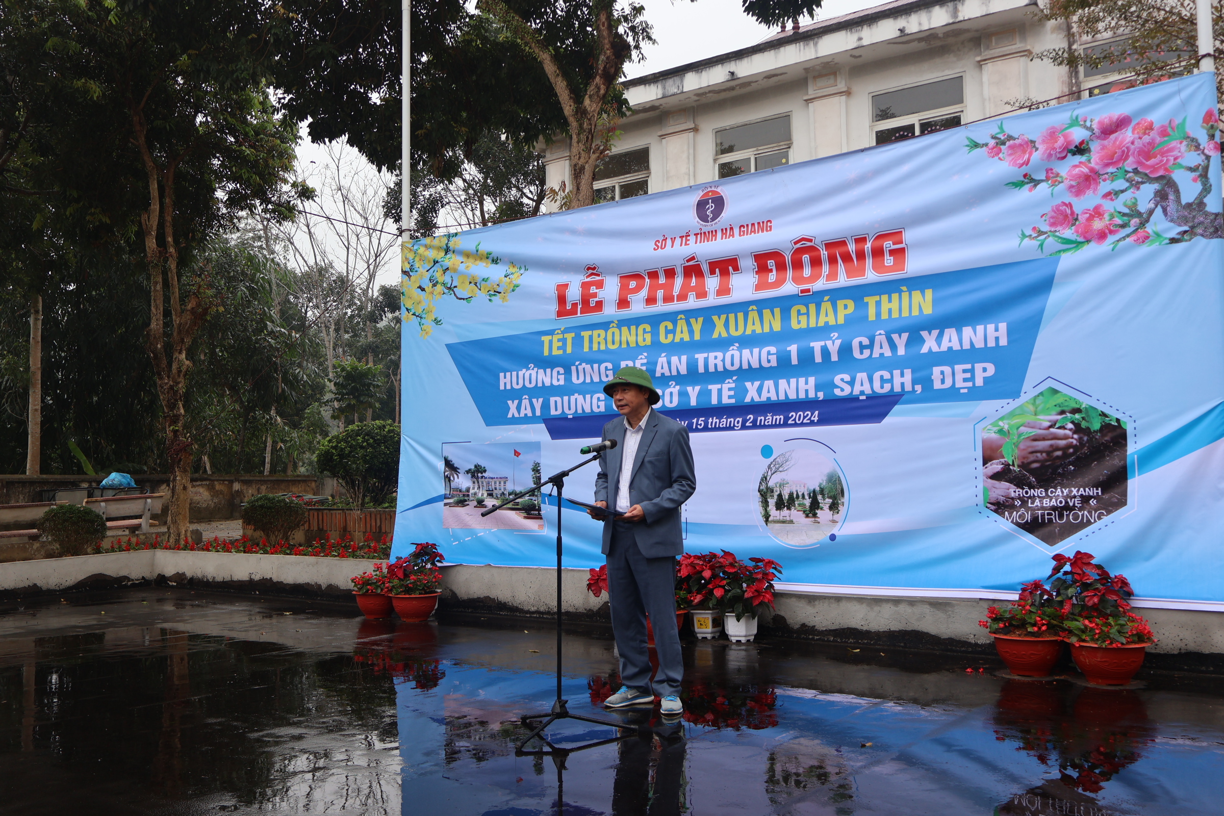 Sở Y tế tỉnh Hà Giang tổ chức lễ phát động: “tết trồng cây xuân Giáp Thìn năm 2024” tại Bệnh viện đa khoa huyện Vị Xuyên.